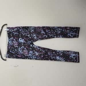 Lululemon Floral Tranquil Leggings Crop Size 6